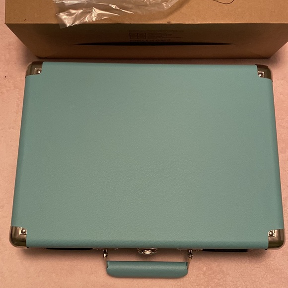 NIB Digitnow Turntable - Picture 3 of 5